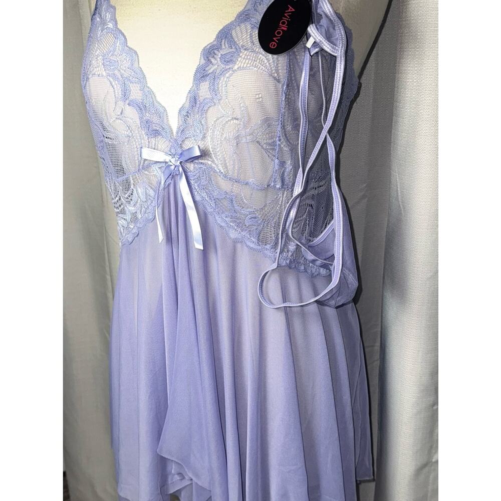 Lace-Trim Light Lavender Night Chemise with Bow Accent - Picture 4 of 13